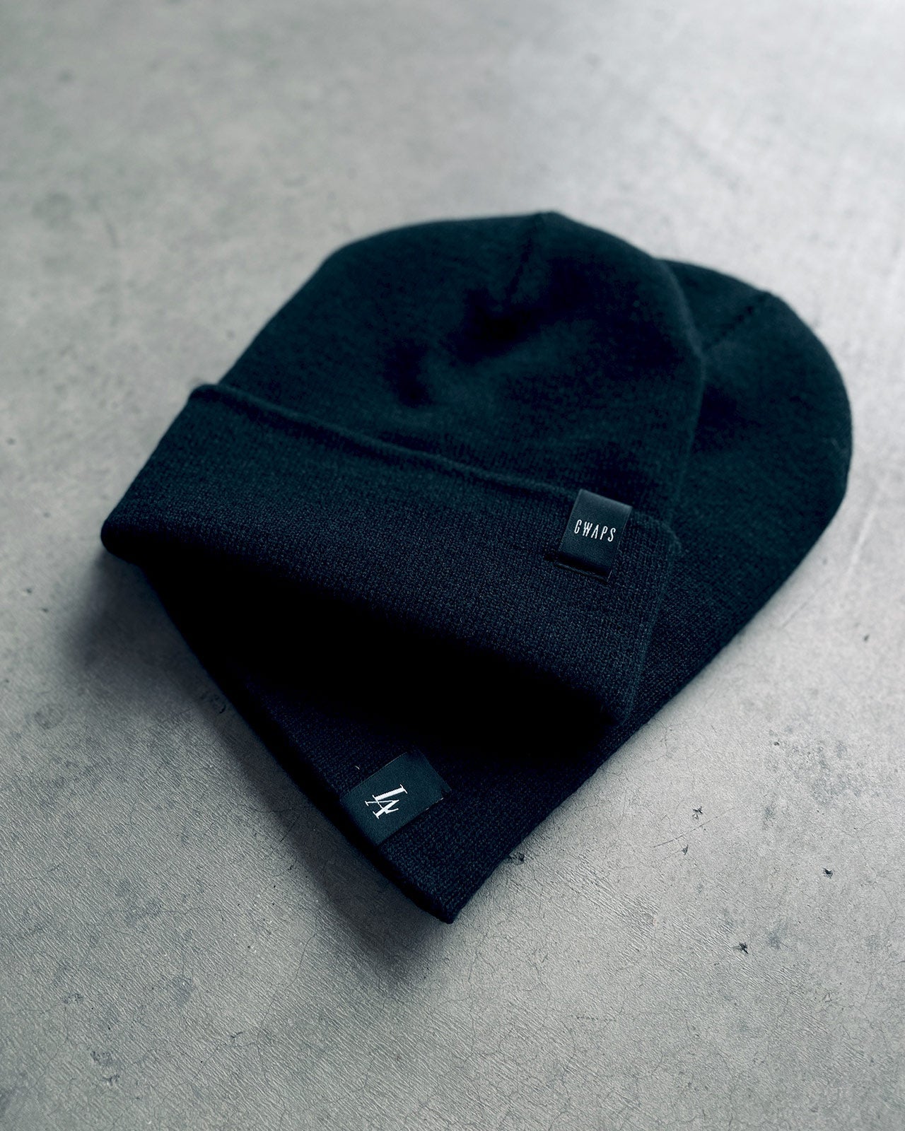 LA LABEL HOOD BEANIE