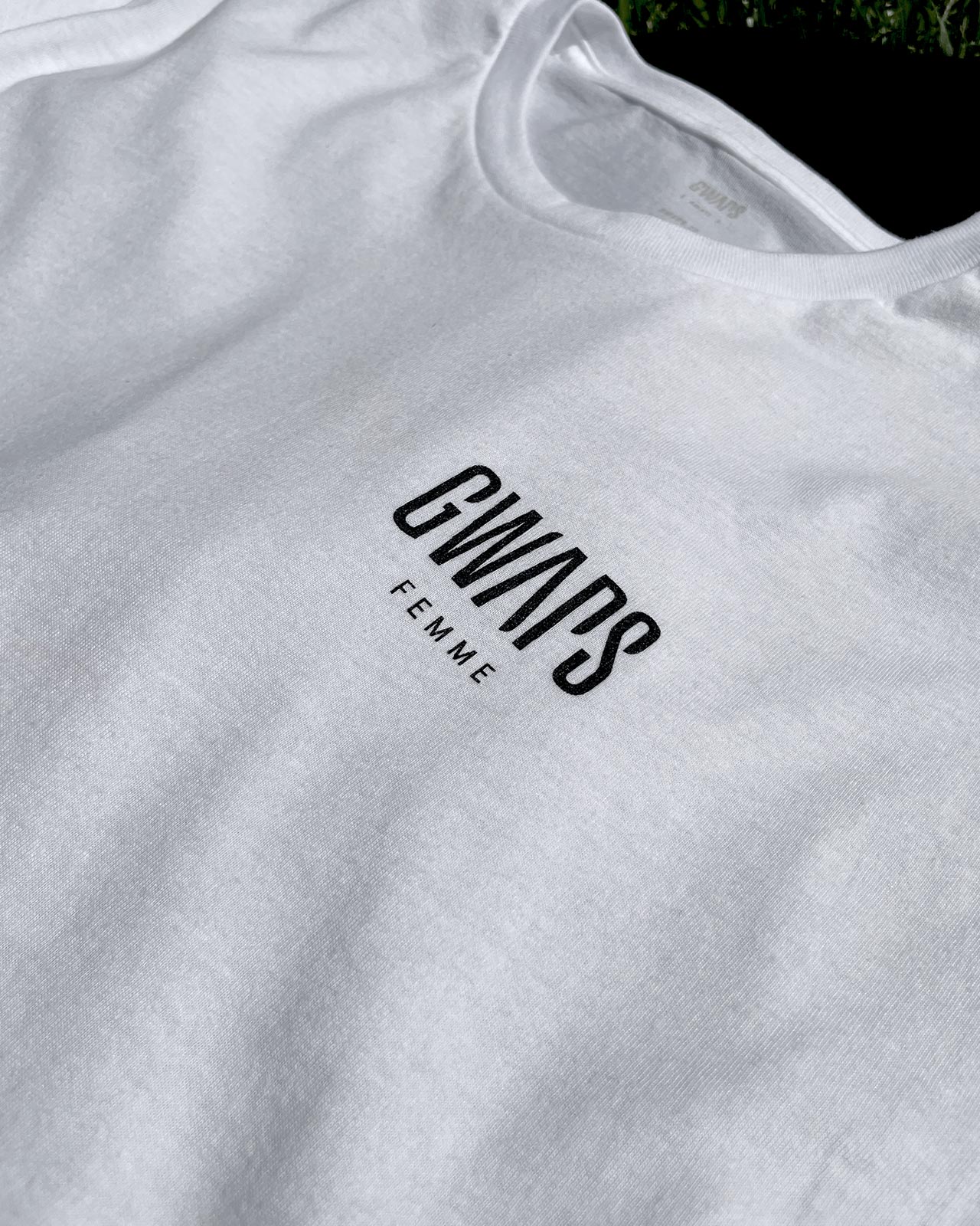 FEMME CROPPED T-SHIRT